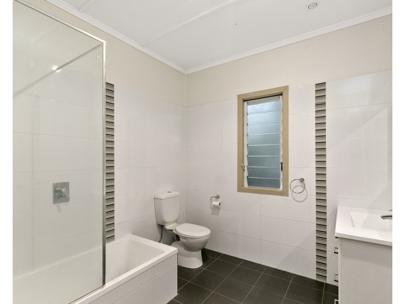 28 Fernvale Road, Tarragindi QLD 4121