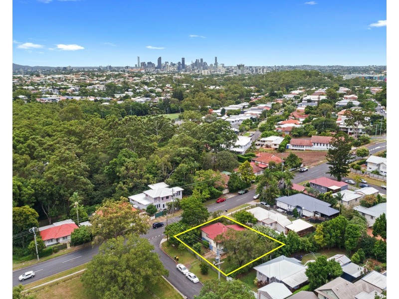 28 Fernvale Road, Tarragindi QLD 4121