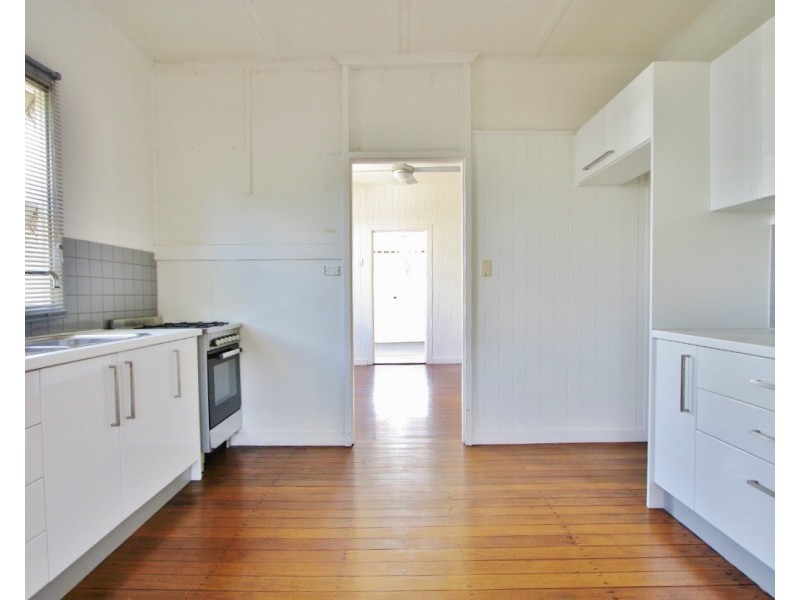 61 Ethel Street, Chermside QLD 4032