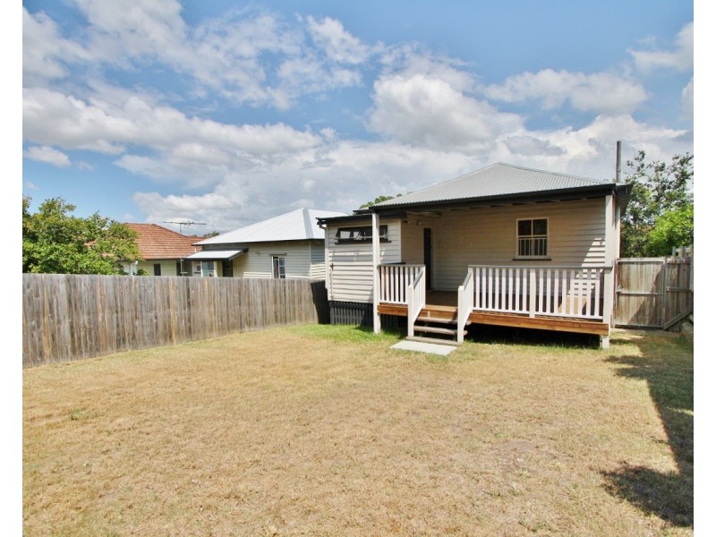 61 Ethel Street, Chermside QLD 4032