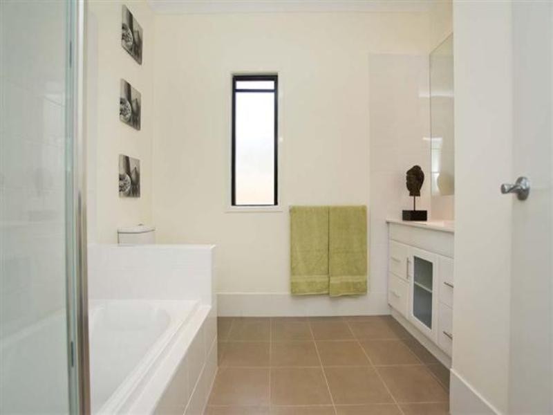 67 Mapleton Street, Mount Gravatt East QLD 4122