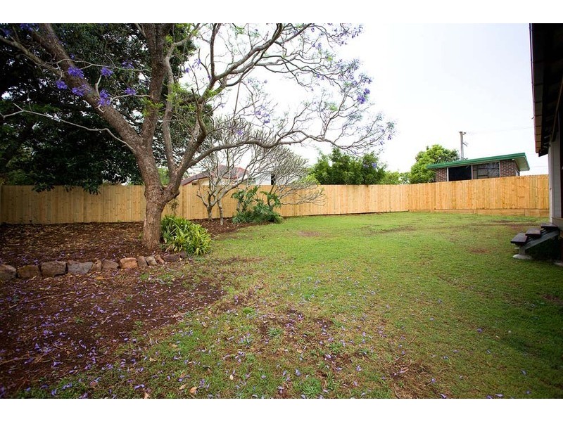67 Mapleton Street, Mount Gravatt East QLD 4122