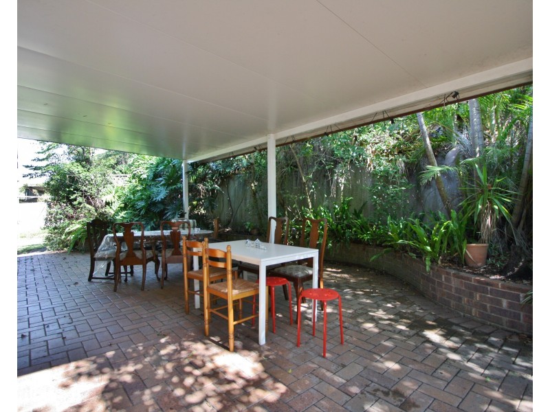 7 Roseglen Street, Greenslopes QLD 4120