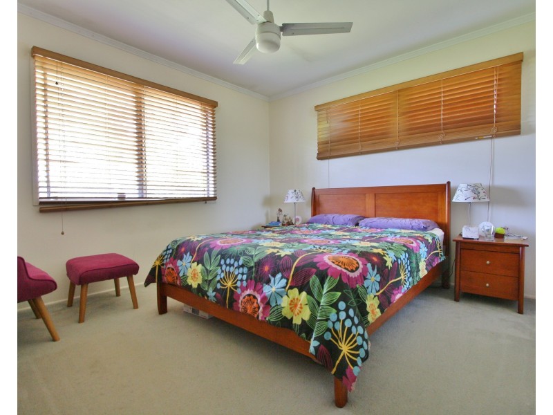 7 Roseglen Street, Greenslopes QLD 4120