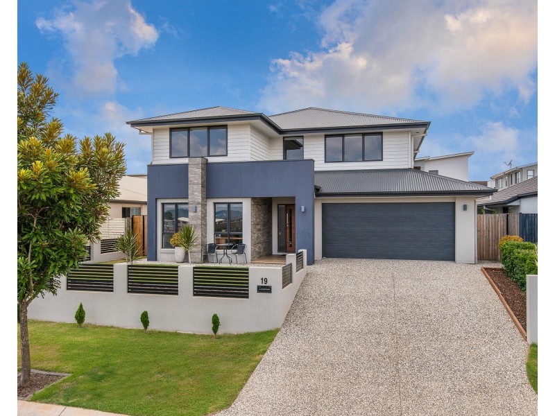 19 Plateau Place, Rochedale QLD 4123