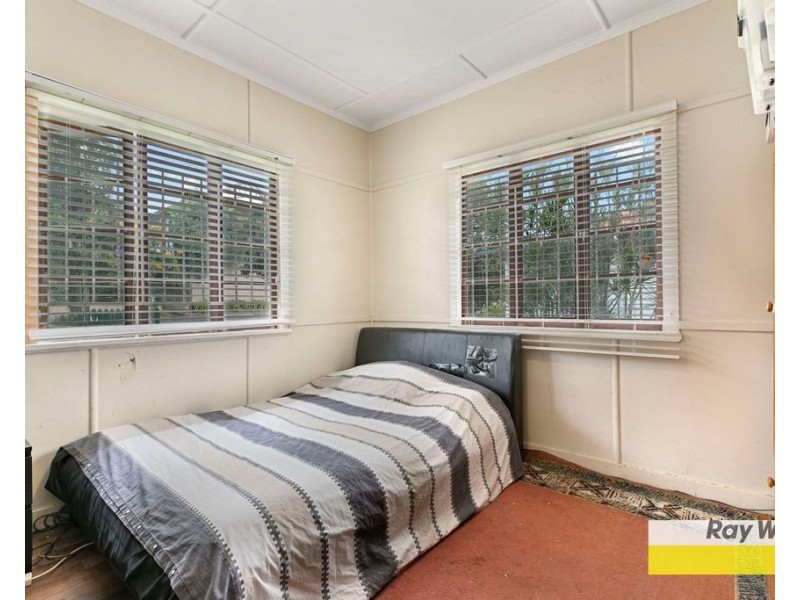 69 Ellington Street, Tarragindi QLD 4121