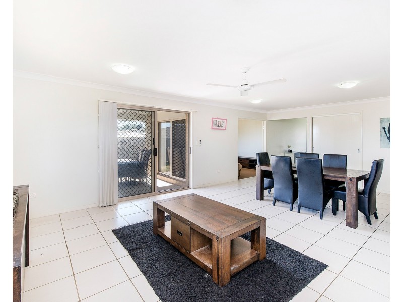 30 Gordon Drive, Bellbird Park QLD 4300