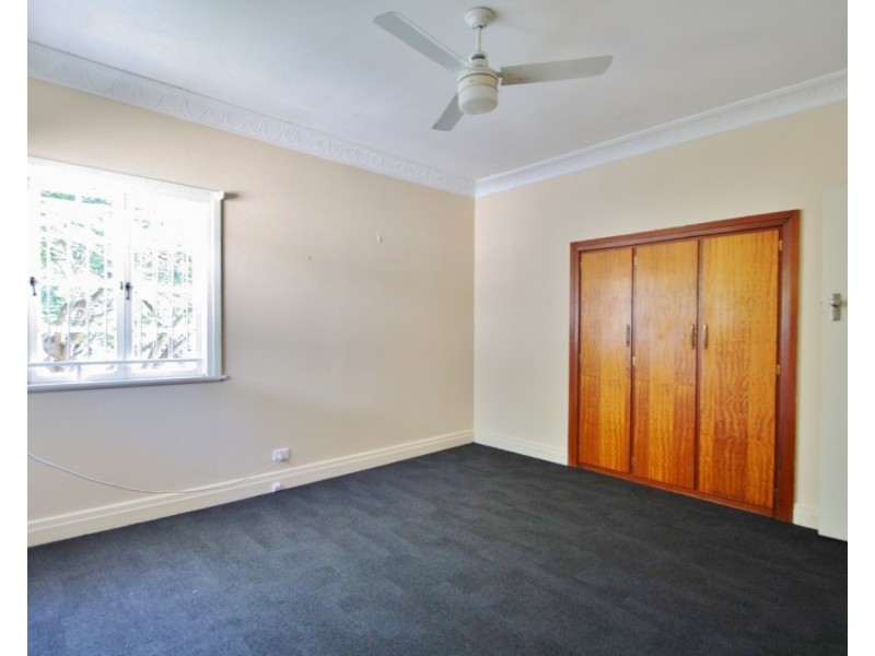 16 Roseberry Terrace, Chelmer QLD 4068