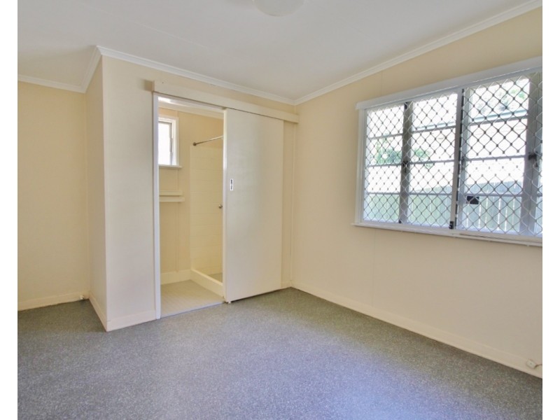 16 Roseberry Terrace, Chelmer QLD 4068