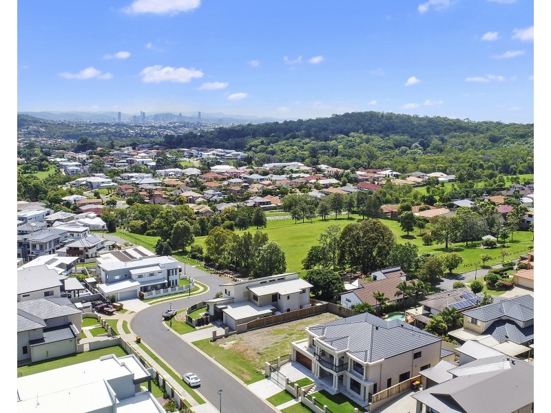 65 Ridgeview Street, Carindale QLD 4152