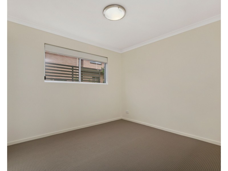 1/38 Chatsworth Road, Greenslopes QLD 4120