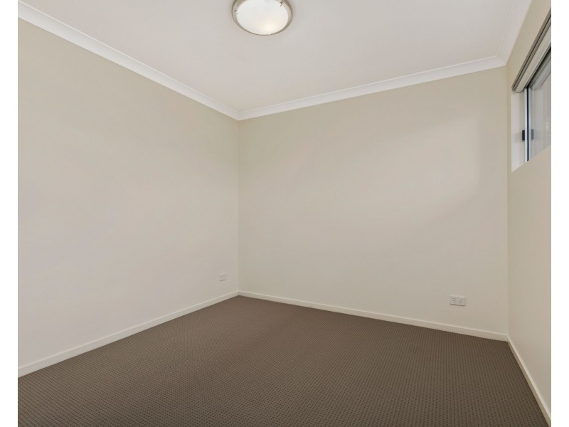 1/38 Chatsworth Road, Greenslopes QLD 4120