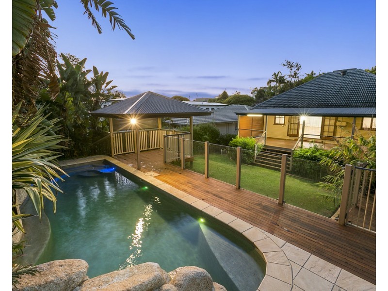 52 Latimer Street, Holland Park QLD 4121