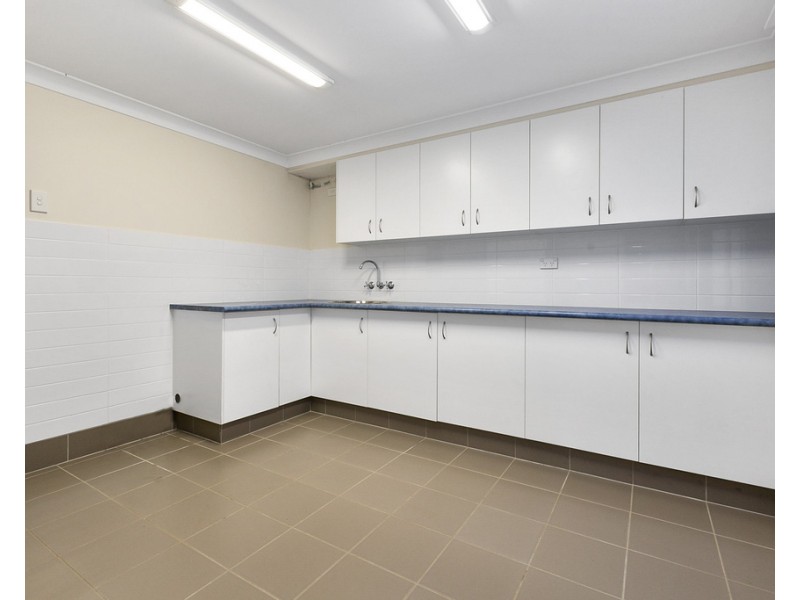 52 Latimer Street, Holland Park QLD 4121