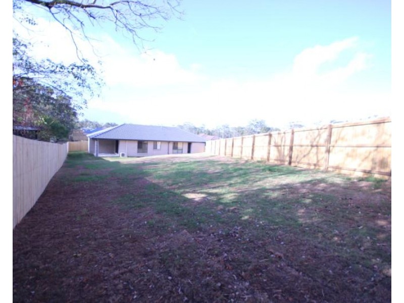 2 Gordon Drive, Bellbird Park QLD 4300