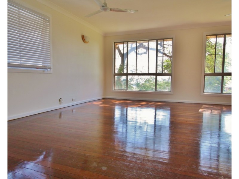 19 Vasey Street, Moorooka QLD 4105