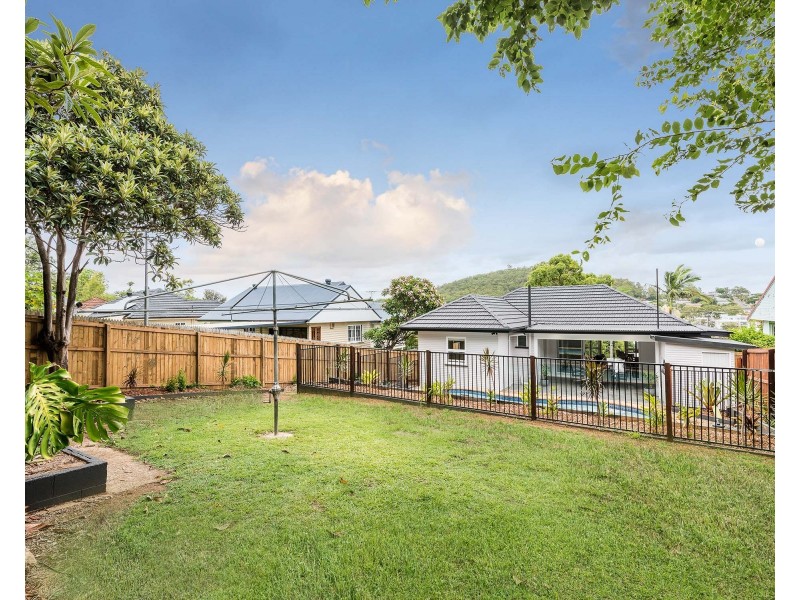 71 Grenfell Street, Mount Gravatt East QLD 4122