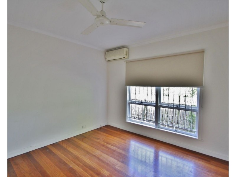 11 Jenkinson Street, Indooroopilly QLD 4068