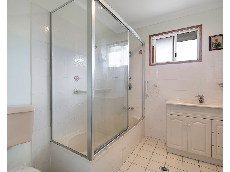 177 Sterculia Avenue, Holland Park West QLD 4121