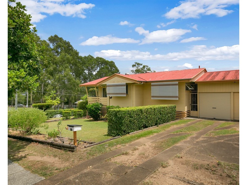 177 Sterculia Avenue, Holland Park West QLD 4121