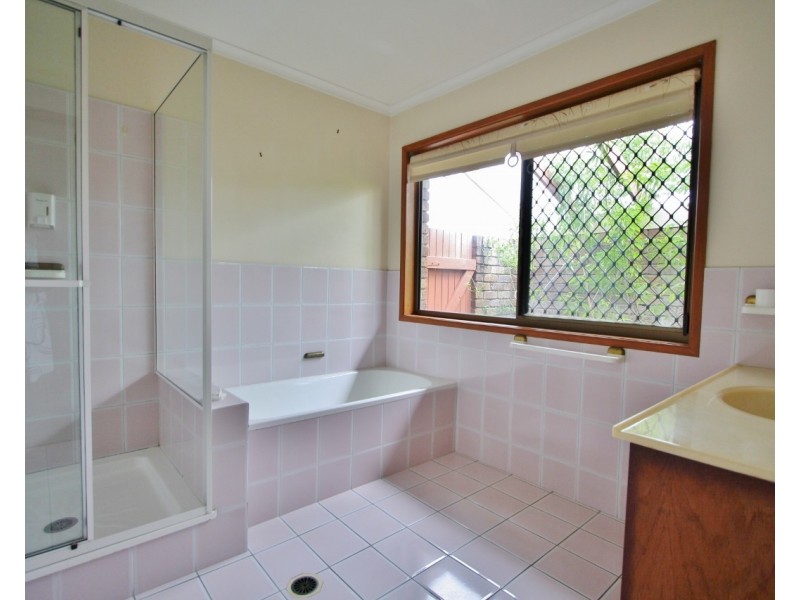 15 Aldford Street, Carindale QLD 4152