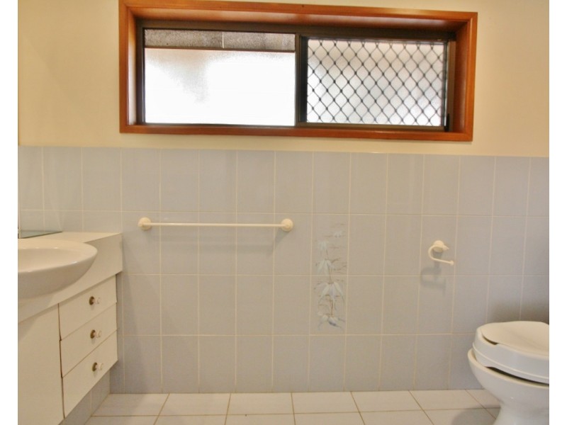 15 Aldford Street, Carindale QLD 4152