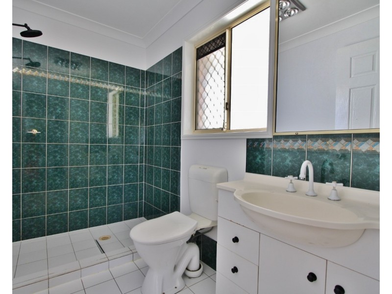 21 Wyncroft Street, Holland Park QLD 4121