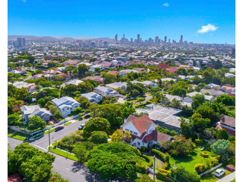 14 Verry Street, Coorparoo QLD 4151