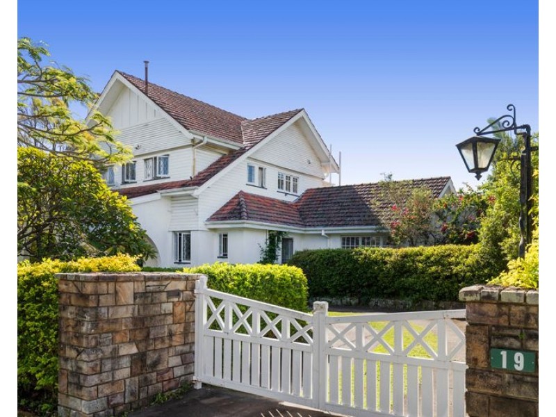 14 Verry Street, Coorparoo QLD 4151