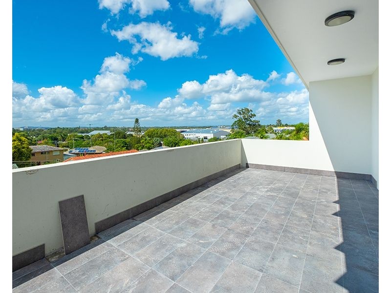 16 Le Grand Street, Macgregor QLD 4109