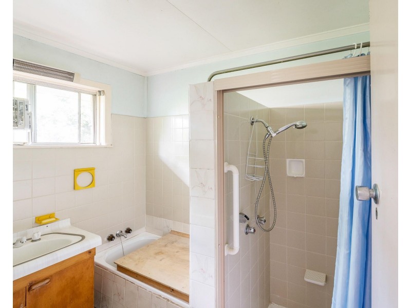 138 Harold Street, Holland Park QLD 4121