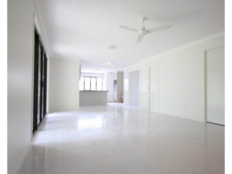 48 Gordon Drive, Bellbird Park QLD 4300