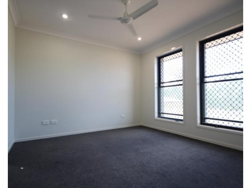 48 Gordon Drive, Bellbird Park QLD 4300