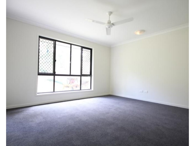 48 Gordon Drive, Bellbird Park QLD 4300