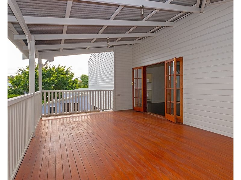 17 Kates Street, Morningside QLD 4170