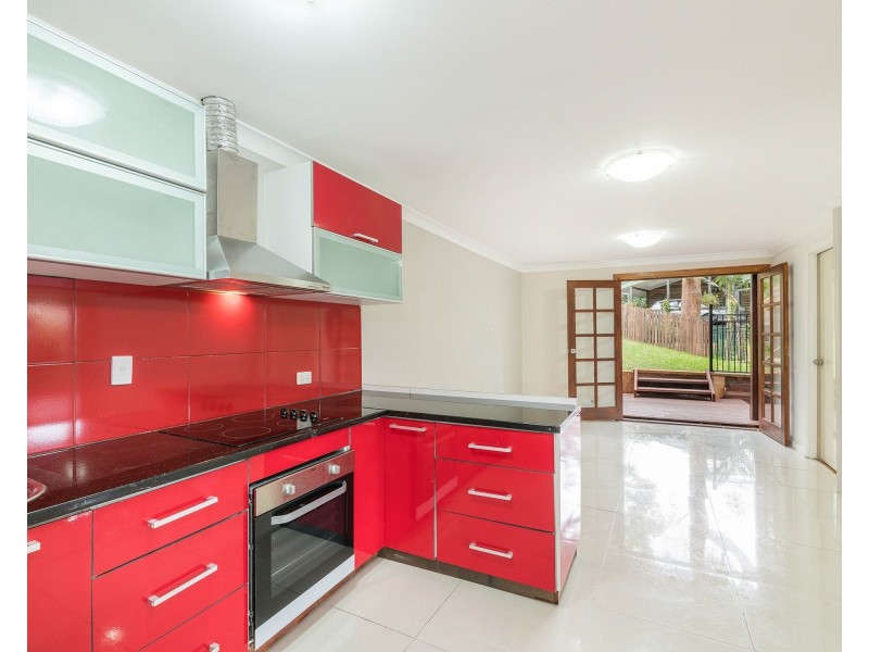 15 Cluden Street, Holland Park West QLD 4121