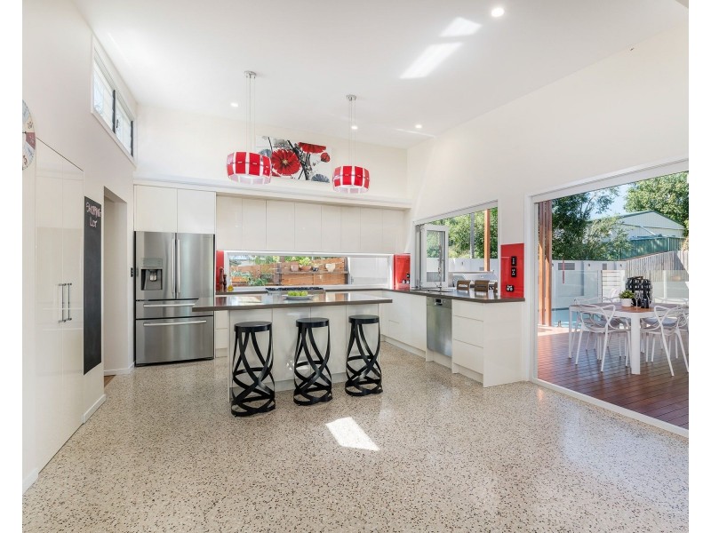 177 Beddoes Street, Holland Park QLD 4121