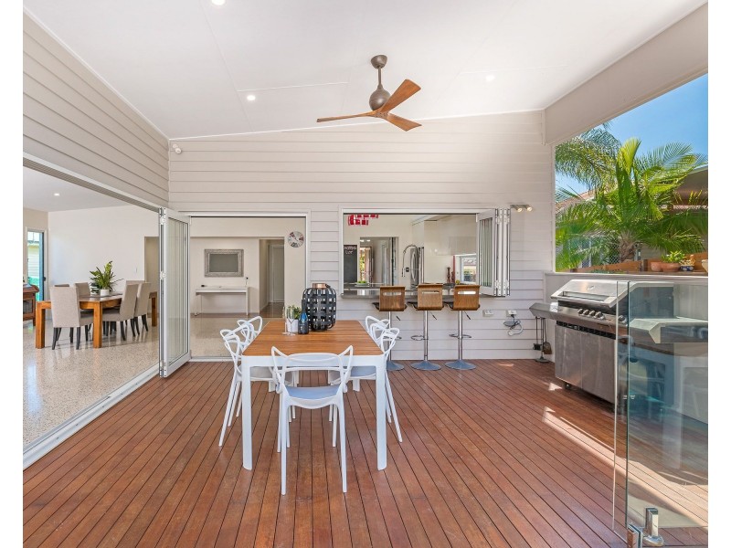 177 Beddoes Street, Holland Park QLD 4121