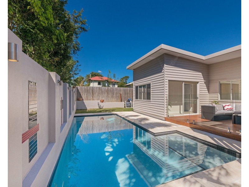 177 Beddoes Street, Holland Park QLD 4121