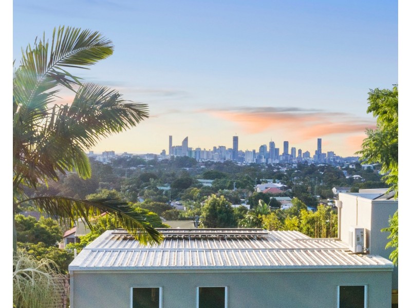 12 Dagmar Street, Holland Park West QLD 4121