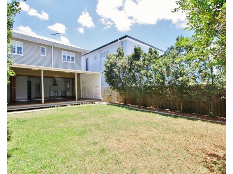 129 Graceville Avenue, Graceville QLD 4075