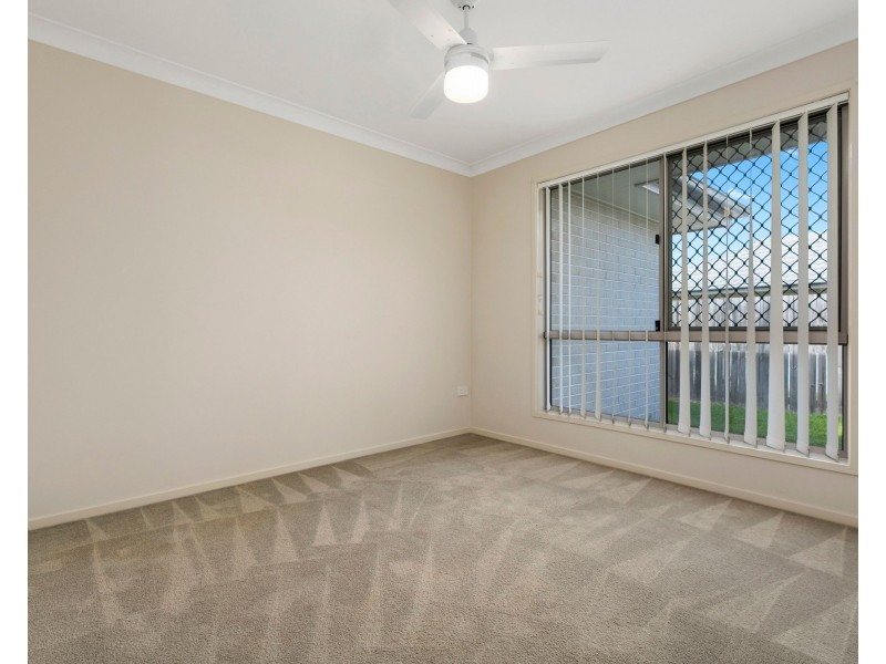 14 Gordon Drive, Bellbird Park QLD 4300