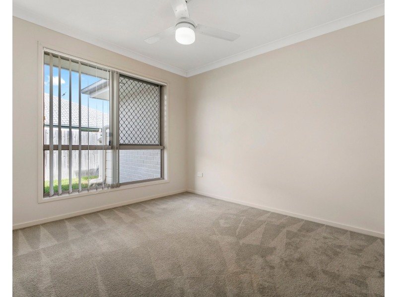 14 Gordon Drive, Bellbird Park QLD 4300