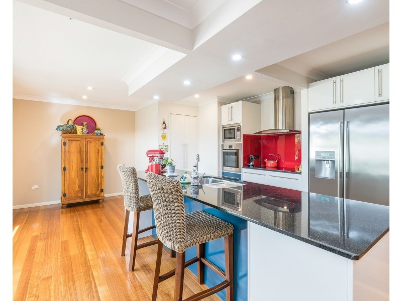 8 Piccadilly Place, Carindale QLD 4152