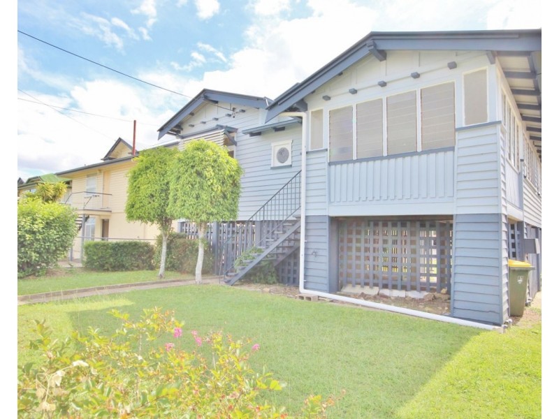 18 Chatsworth Road, Greenslopes QLD 4120