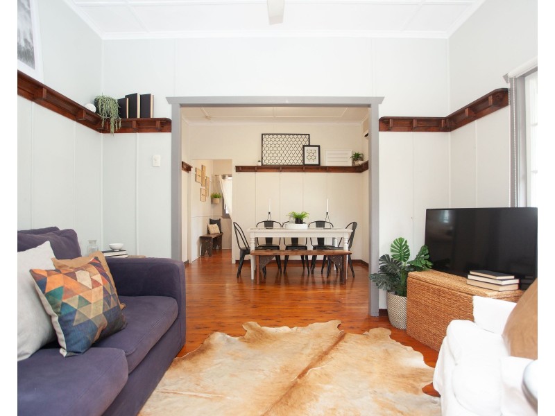 291 Nursery Road, Holland Park QLD 4121