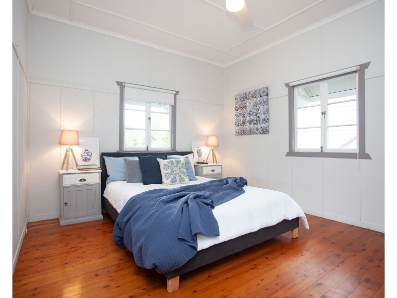 291 Nursery Road, Holland Park QLD 4121