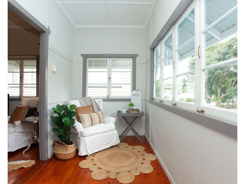 291 Nursery Road, Holland Park QLD 4121