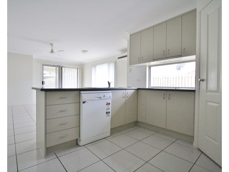 81 Cardena Drive, Augustine Heights QLD 4300