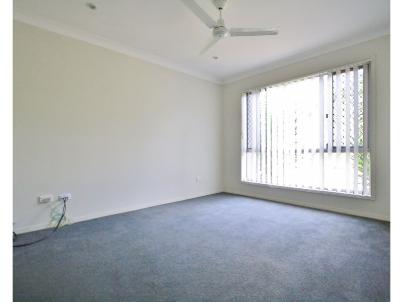 81 Cardena Drive, Augustine Heights QLD 4300